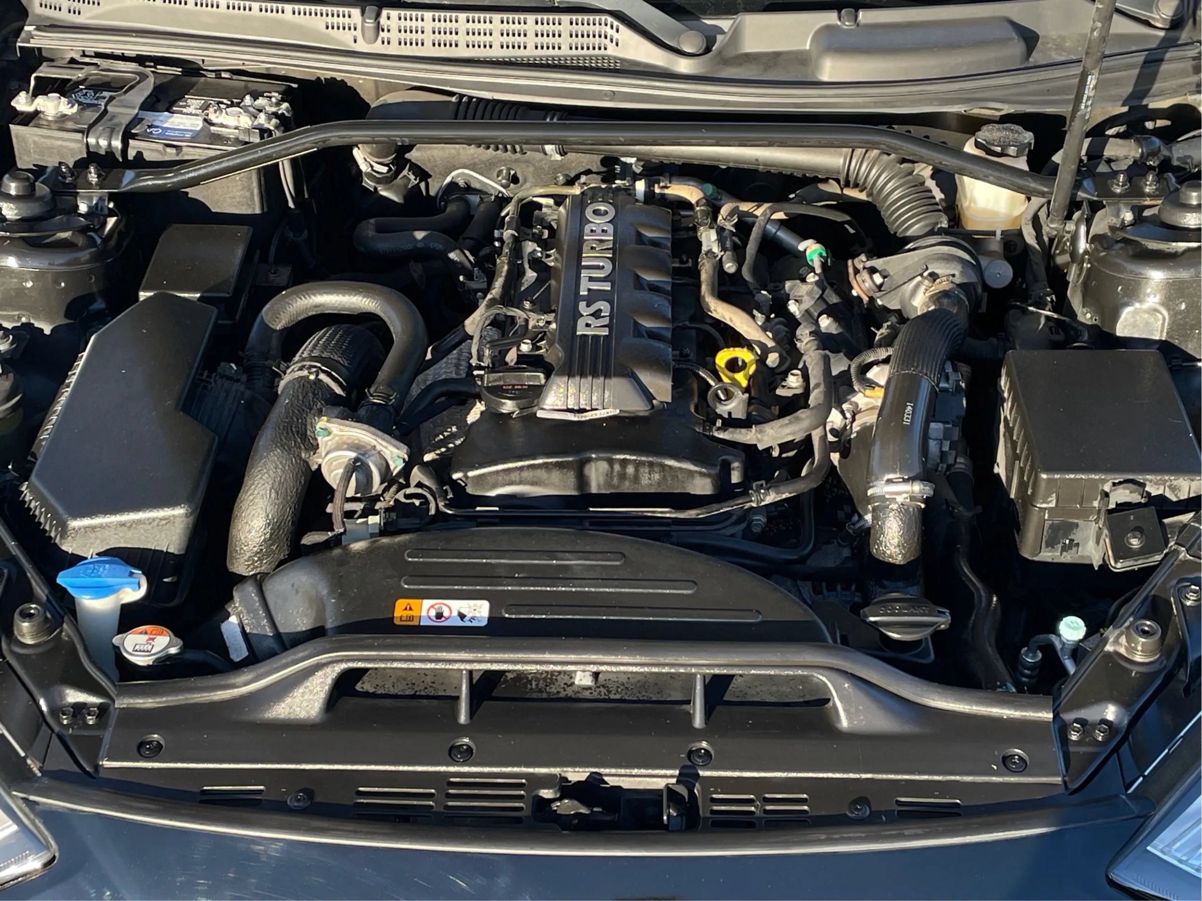 Used 2014 Hyundai Genesis 2.0T RWD image 9
