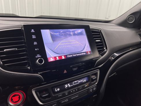 Used 2022 Honda Ridgeline Black Edition image 18