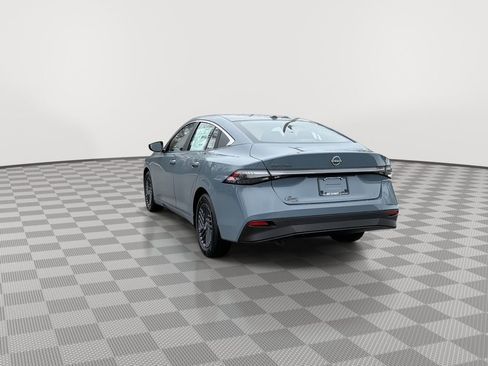 New 2026 Nissan Sentra SV w/ SV Convenience Package FWD image 8