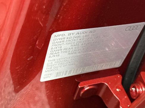 New 2025 Audi Q5 Prestige image 26