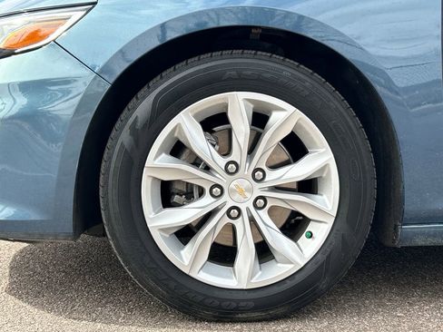 Used 2024 Chevrolet Malibu LT image 27