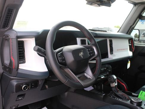 New 2026 Ford Bronco Heritage Edition AWD/4WD image 2