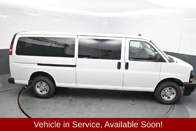 Used 2024 Chevrolet Express 3500 LS RWD image 31