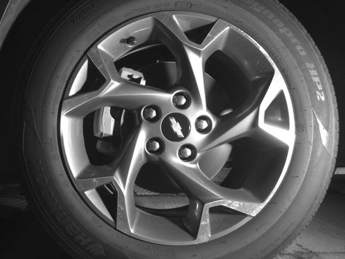 Used 2025 Chevrolet Trax LT FWD image 12