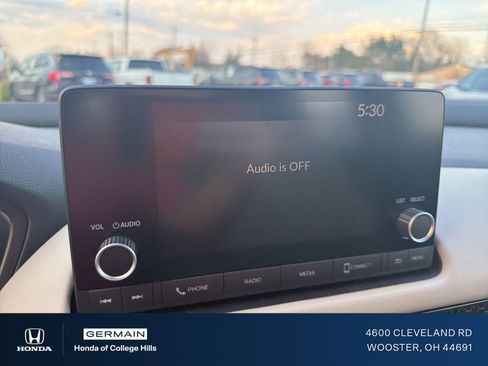 Used 2025 Honda HR-V LX image 18