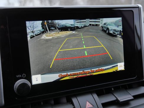 Certified 2025 Toyota RAV4 LE image 31