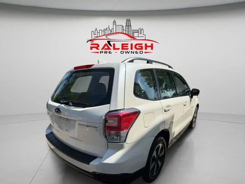 Used 2017 Subaru Forester 2.5i w/ Popular Package #2A image 4