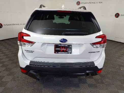 Used 2021 Subaru Forester Premium w/ Popular Package #1 AWD/4WD image 6