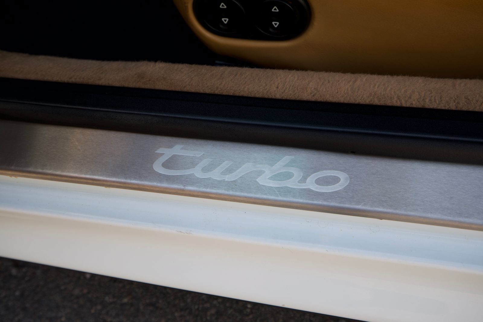 Used 1997 Porsche 911 Turbo AWD/4WD image 31