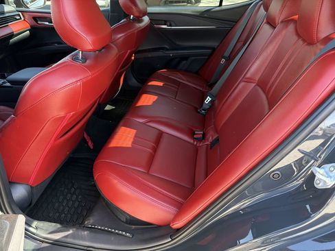 Used 2026 Toyota Camry SE w/ Multimedia Upgrade Package image 19