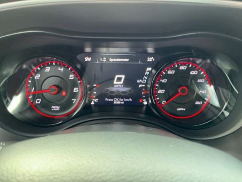 Used 2022 Dodge Charger R/T w/ Blacktop Package image 15