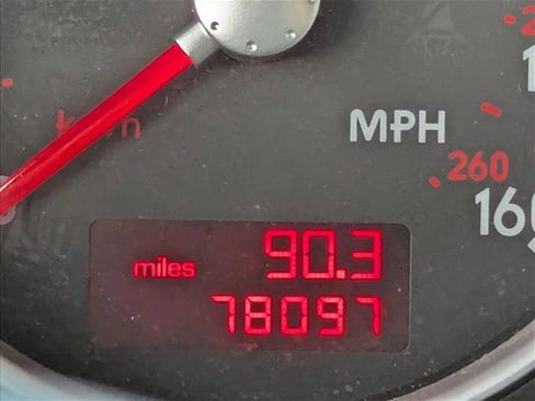 Used 2003 Audi TT 1.8T image 12