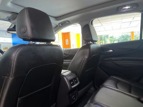 Used 2024 Chevrolet Equinox Premier AWD/4WD image 17