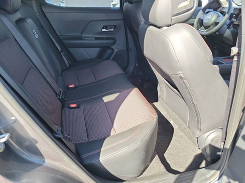 New 2026 Nissan Kicks SR w/ SR Premium Package FWD image 14