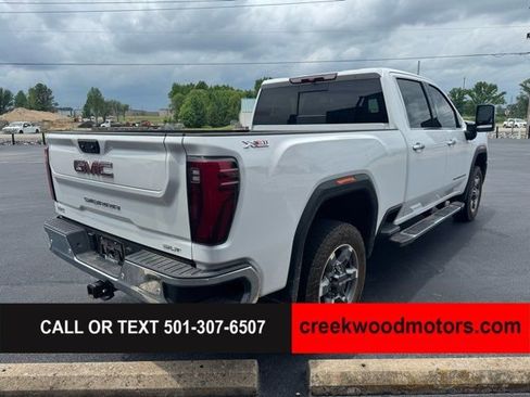 Used 2025 GMC Sierra 2500 SLT w/ SLT Premium Package AWD/4WD image 4