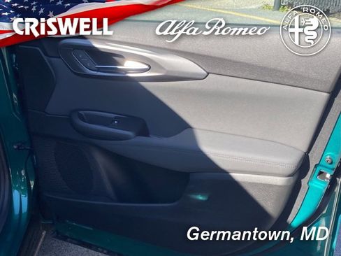 Used 2024 Alfa Romeo Tonale Ti image 35