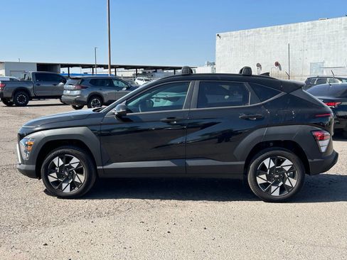Used 2025 Hyundai Kona SEL image 8