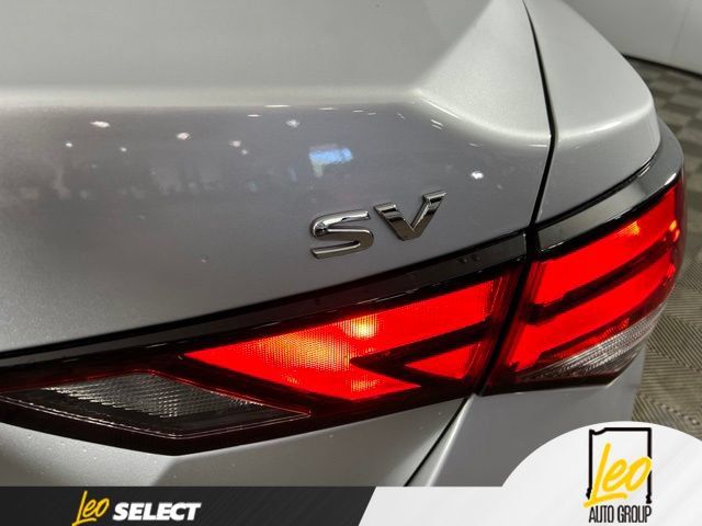 Used 2020 Nissan Sentra SV w/ Electronics Package FWD image 11