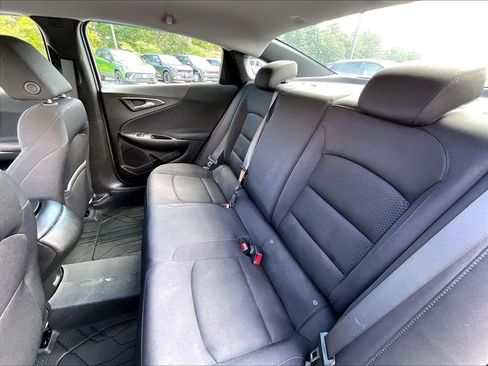 Used 2024 Chevrolet Malibu LS w/ LPO, Floor Liner Package FWD image 14