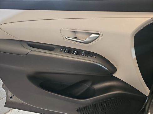New 2026 Hyundai Tucson SE image 25