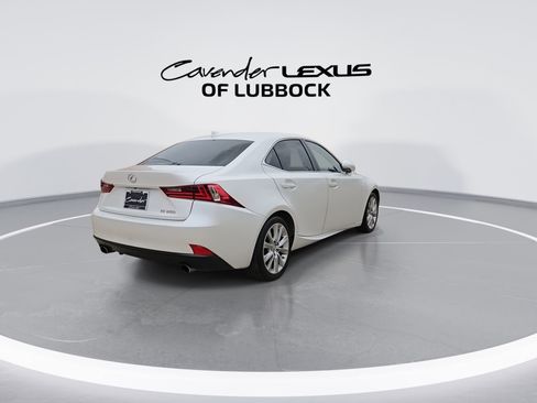 Used 2015 Lexus IS 250 RWD image 8