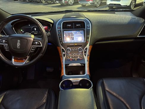 Used 2020 Lincoln Nautilus Reserve w/ Cargo Utility Package image 28