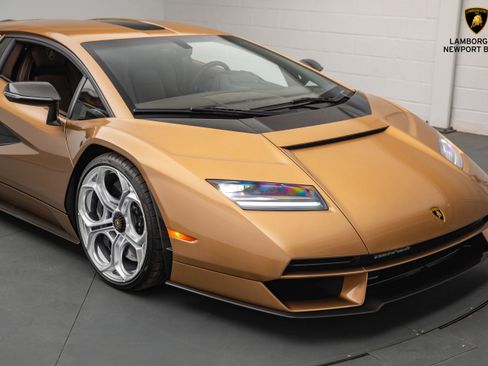 Used 2022 Lamborghini Aventador Countach AWD/4WD image 44