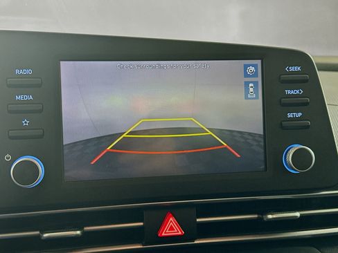 Used 2022 Hyundai Elantra Blue w/ Preferred Accessory Package image 22