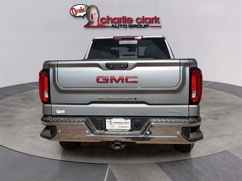 Used 2023 GMC Sierra 1500 SLT image 4