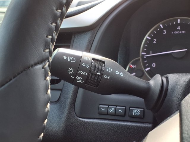 Used 2017 Lexus RX 350 FWD w/ Accessory Package image 11