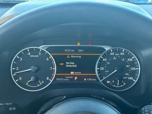 Used 2023 Nissan Rogue SV image 20