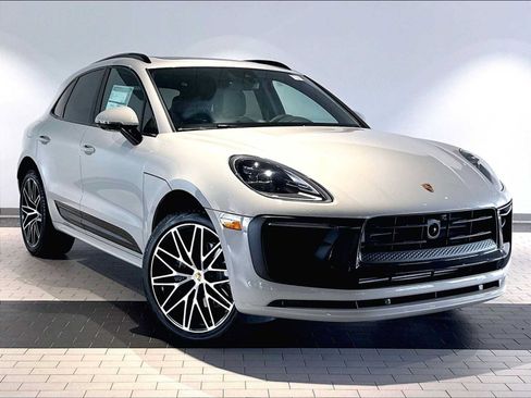 New 2026 Porsche Macan Turbo AWD/4WD image 9