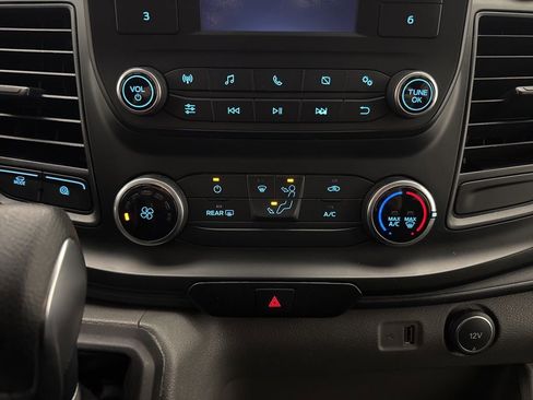 Used 2020 Ford Transit 350 XL image 22