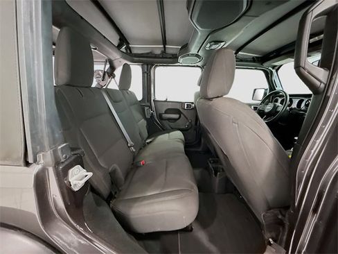 Used 2022 Jeep Wrangler Unlimited Sport image 22