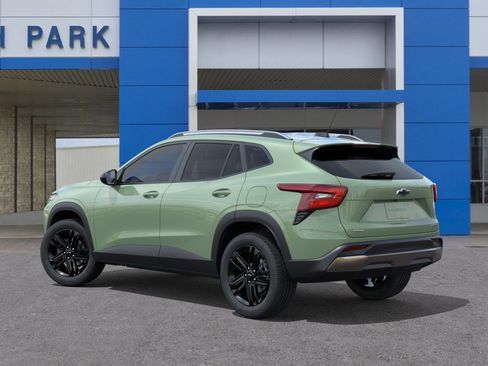 New 2026 Chevrolet Trax ACTIV FWD image 3