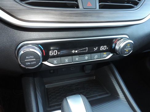 New 2025 Nissan Altima 2.5 SV w/ SV Special Edition Package image 19