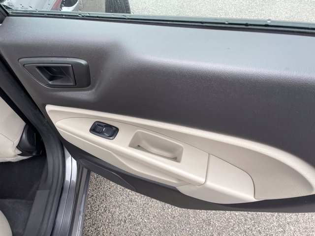 Used 2017 Ford Fiesta SE FWD image 43