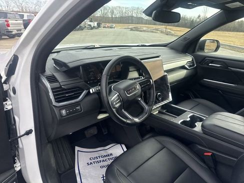 Used 2024 GMC Acadia Elevation AWD/4WD image 10