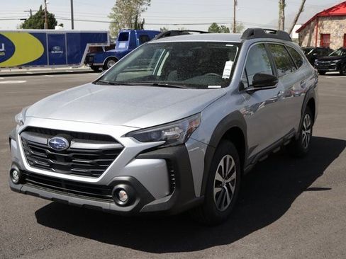 New 2025 Subaru Outback Premium image 7