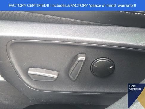 Used 2025 Ford Escape Platinum AWD/4WD image 28