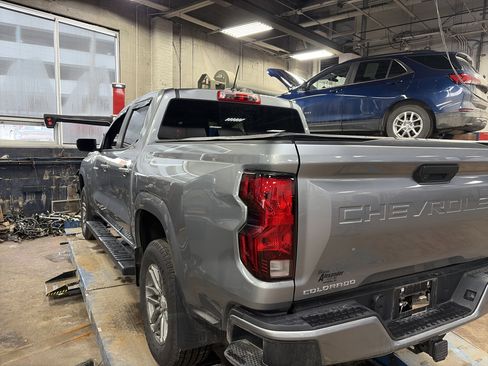 Certified 2024 Chevrolet Colorado LT image 8