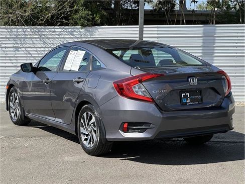 Used 2016 Honda Civic EX image 3