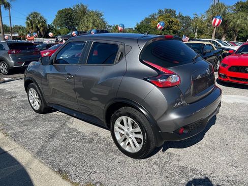 Used 2015 Nissan Juke S image 3