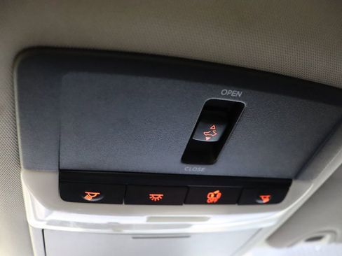 Used 2020 Nissan Altima 2.5 SR w/ Premium Package image 40