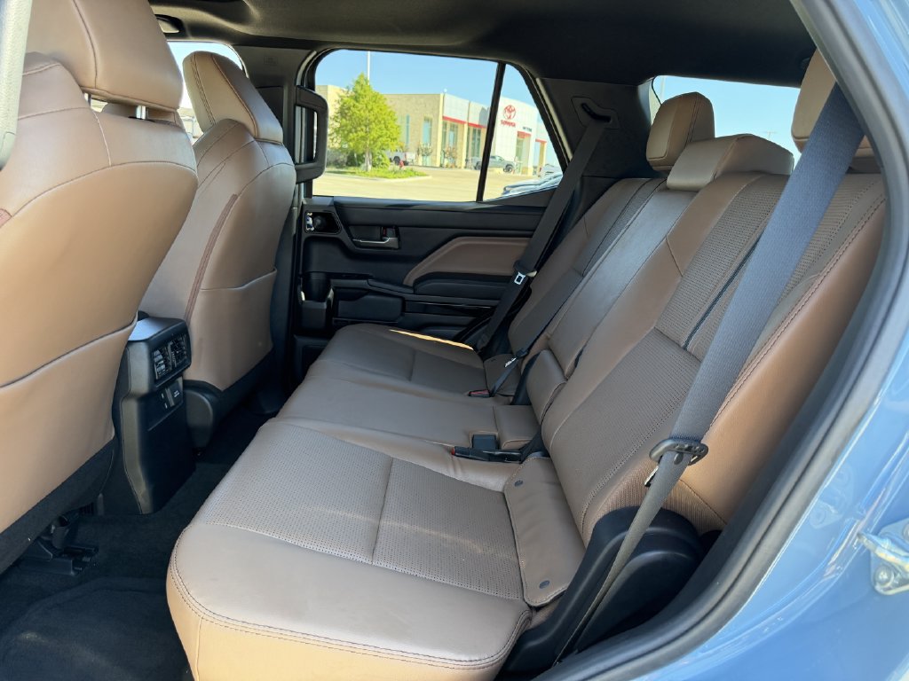 Used 2026 Toyota 4Runner Limited AWD/4WD image 28