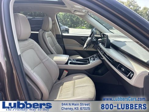 Used 2022 Lincoln Aviator Reserve RWD image 25