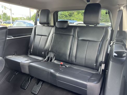 Used 2024 Ford Expedition Max XLT AWD/4WD image 26