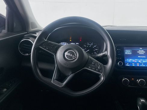 Used 2024 Nissan Kicks SV FWD image 17