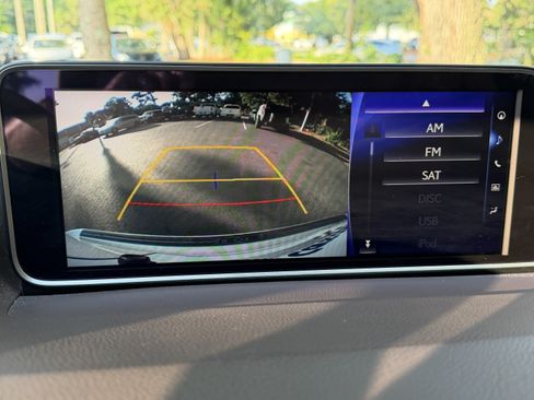 Used 2018 Lexus RX 450h AWD w/ Premium Package image 28