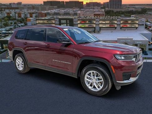 New 2026 Jeep Grand Cherokee L 2WD image 1